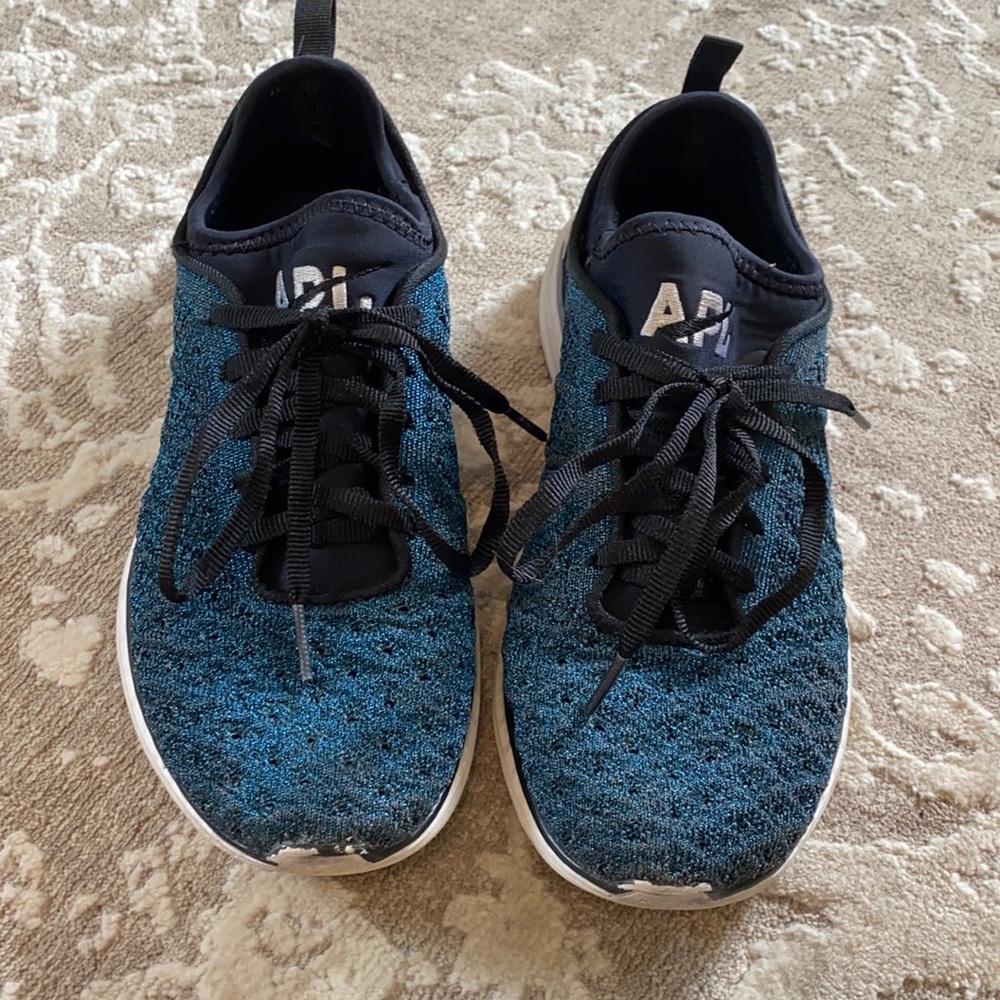 APL Techloom Phantom Womens Size 6.5